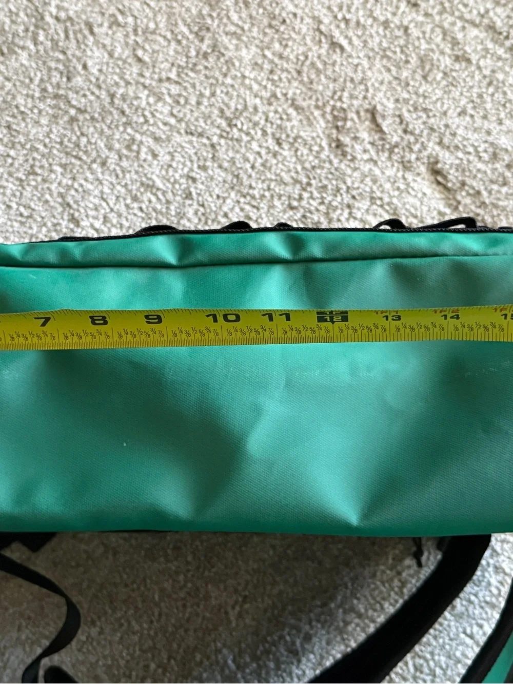 The North Face Fuse Box Men Bag Green  and Black (NWOT)